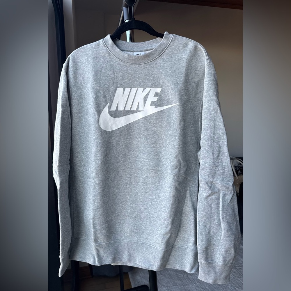 Nike Heather Gray Crewneck Sweatshirt